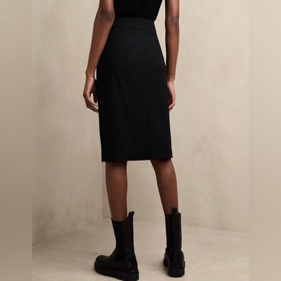 NWT! Banana Republic Navy Siena Wool Pencil Skirt - Multiple Sizes🦩 - Picture 5 of 7